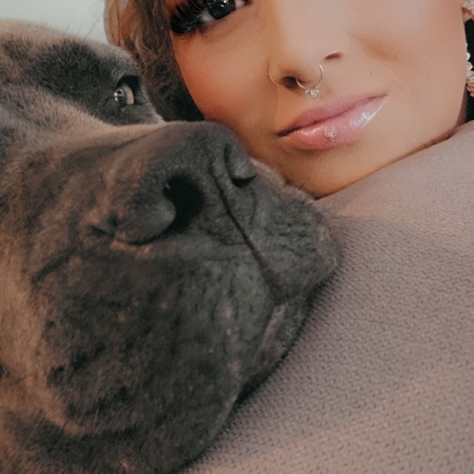 Larissa 2